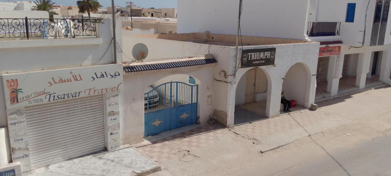 Апартаменты Djerba House Хумт-Сук Экстерьер фото